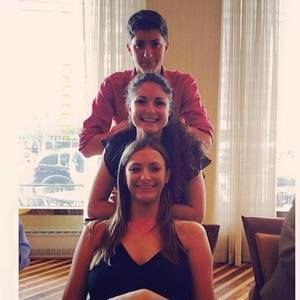 Meet your Posher, Elana